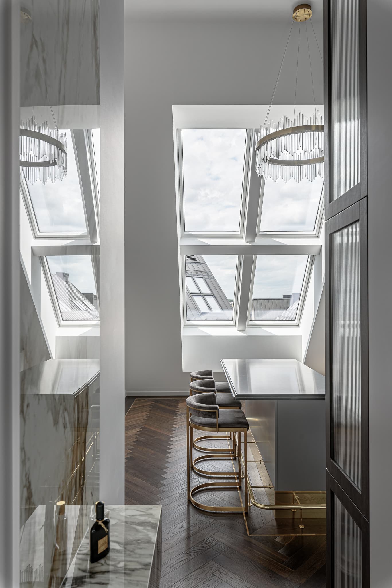 Butas su mansardiniais langais 5