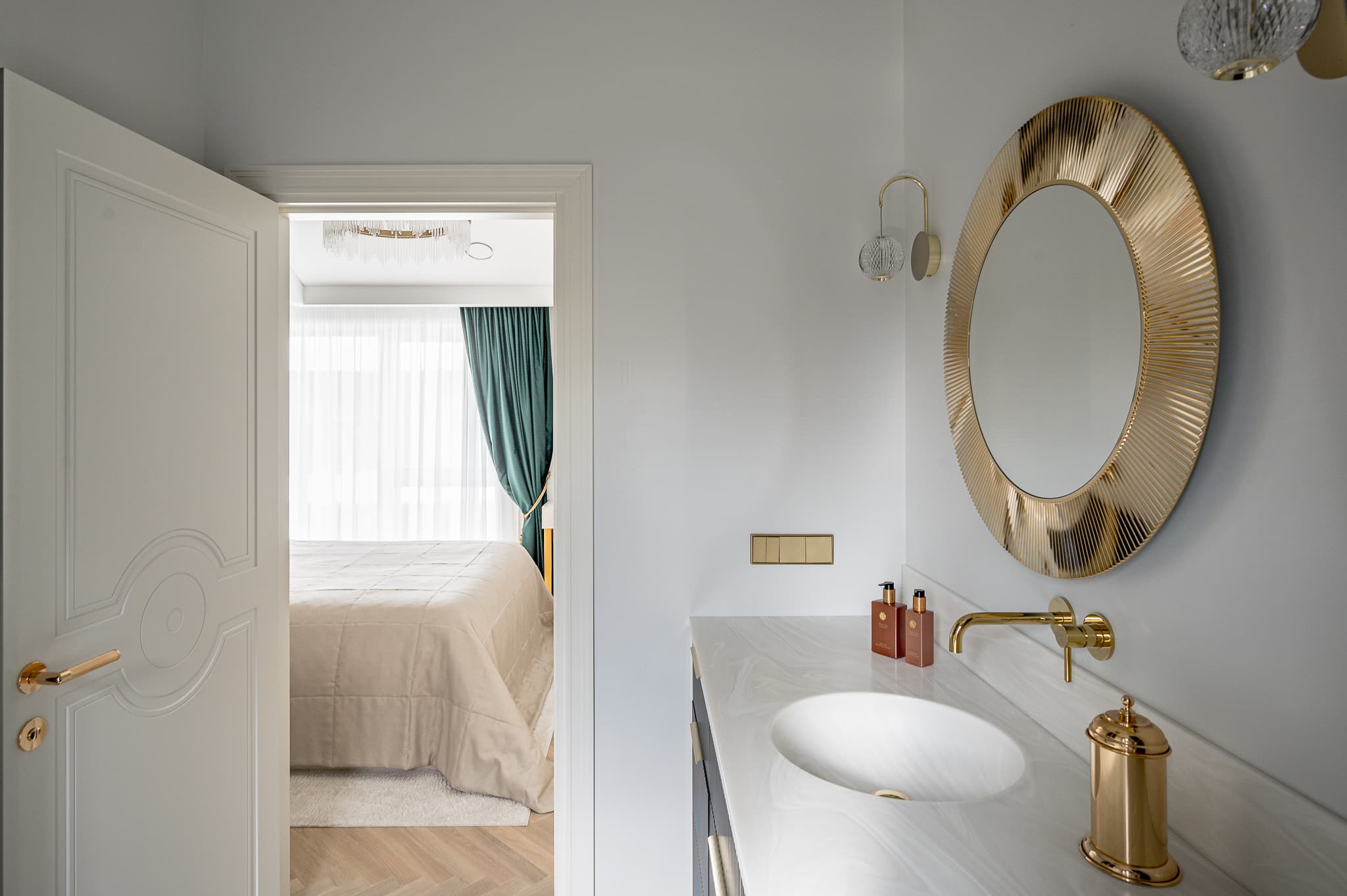 Namas su žaliais akcentais 13