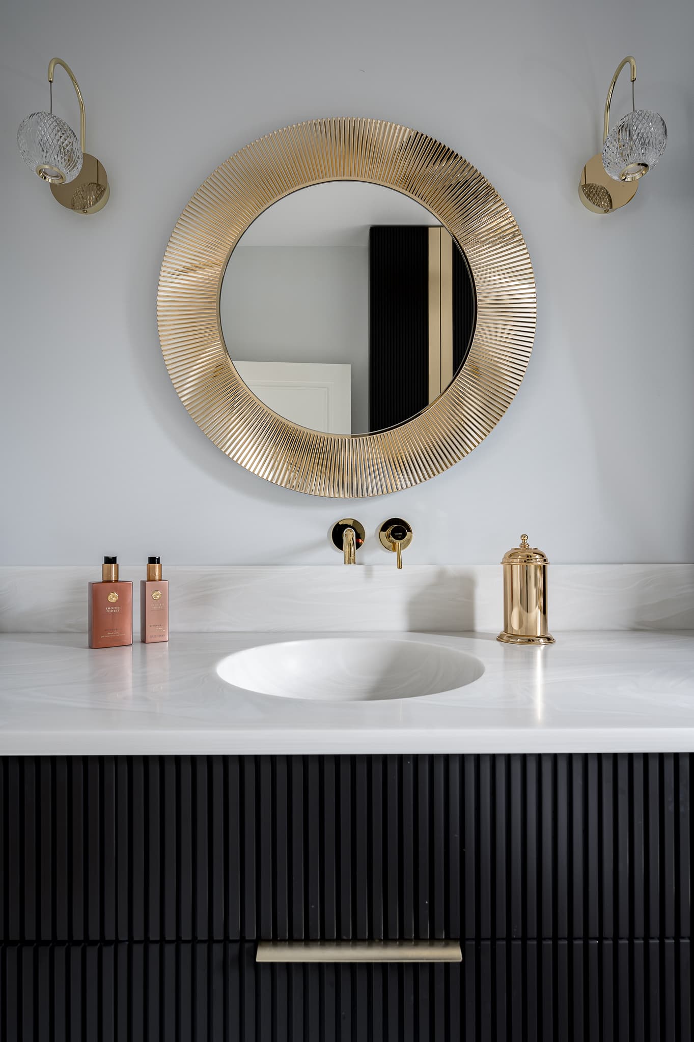 Namas su žaliais akcentais 14