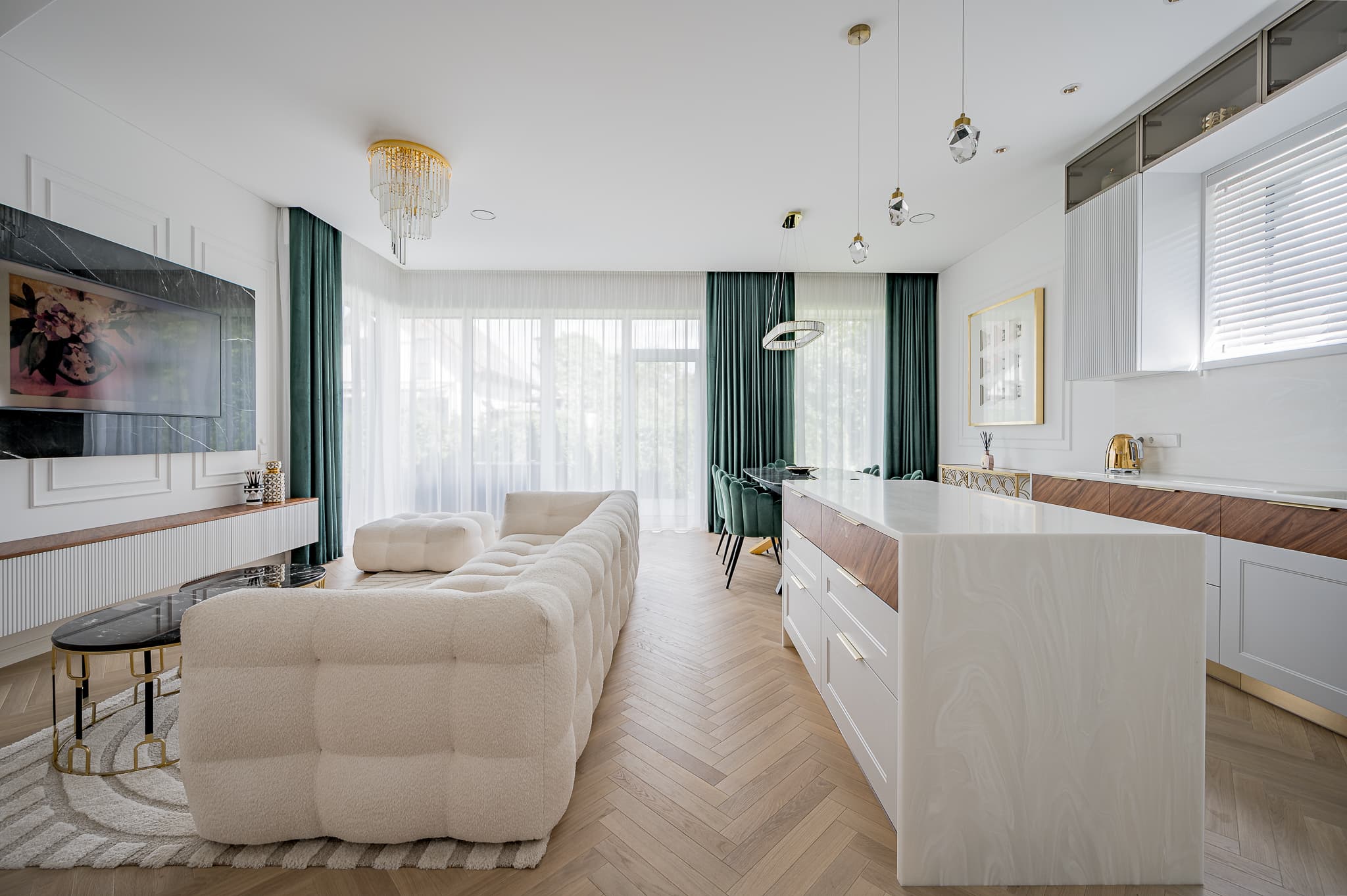 Namas su žaliais akcentais 5