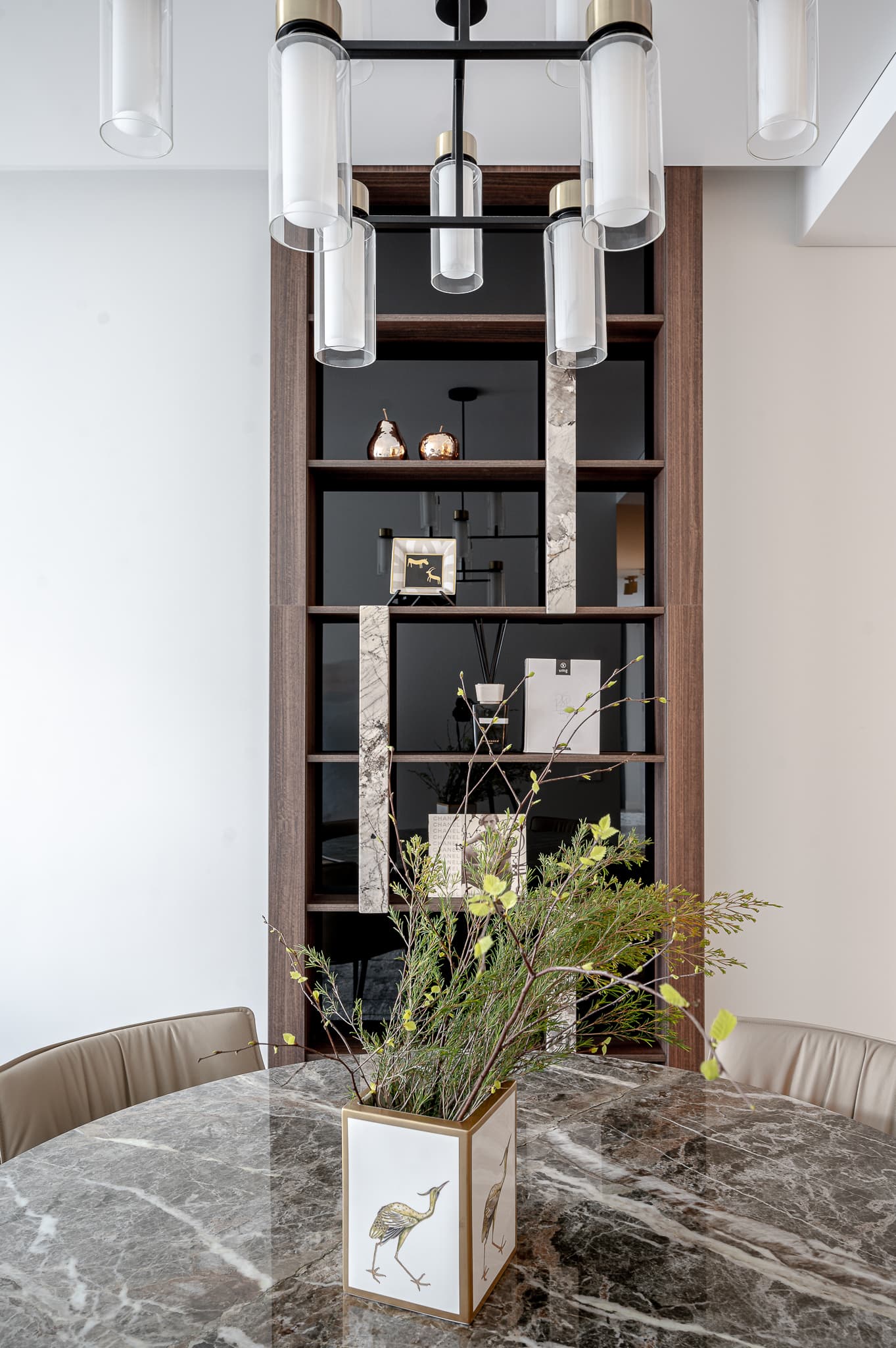 Pirklių klubo butas 13