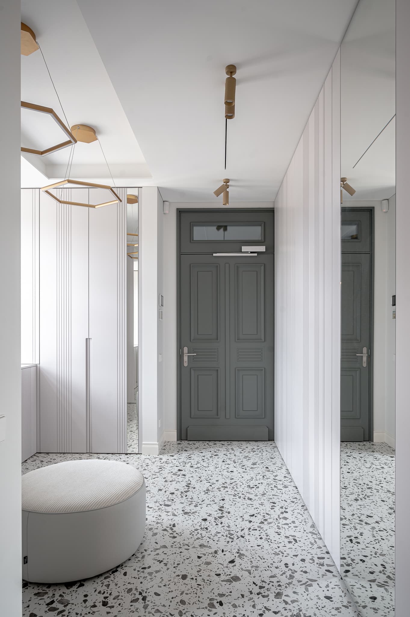 Pirklių klubo butas 29