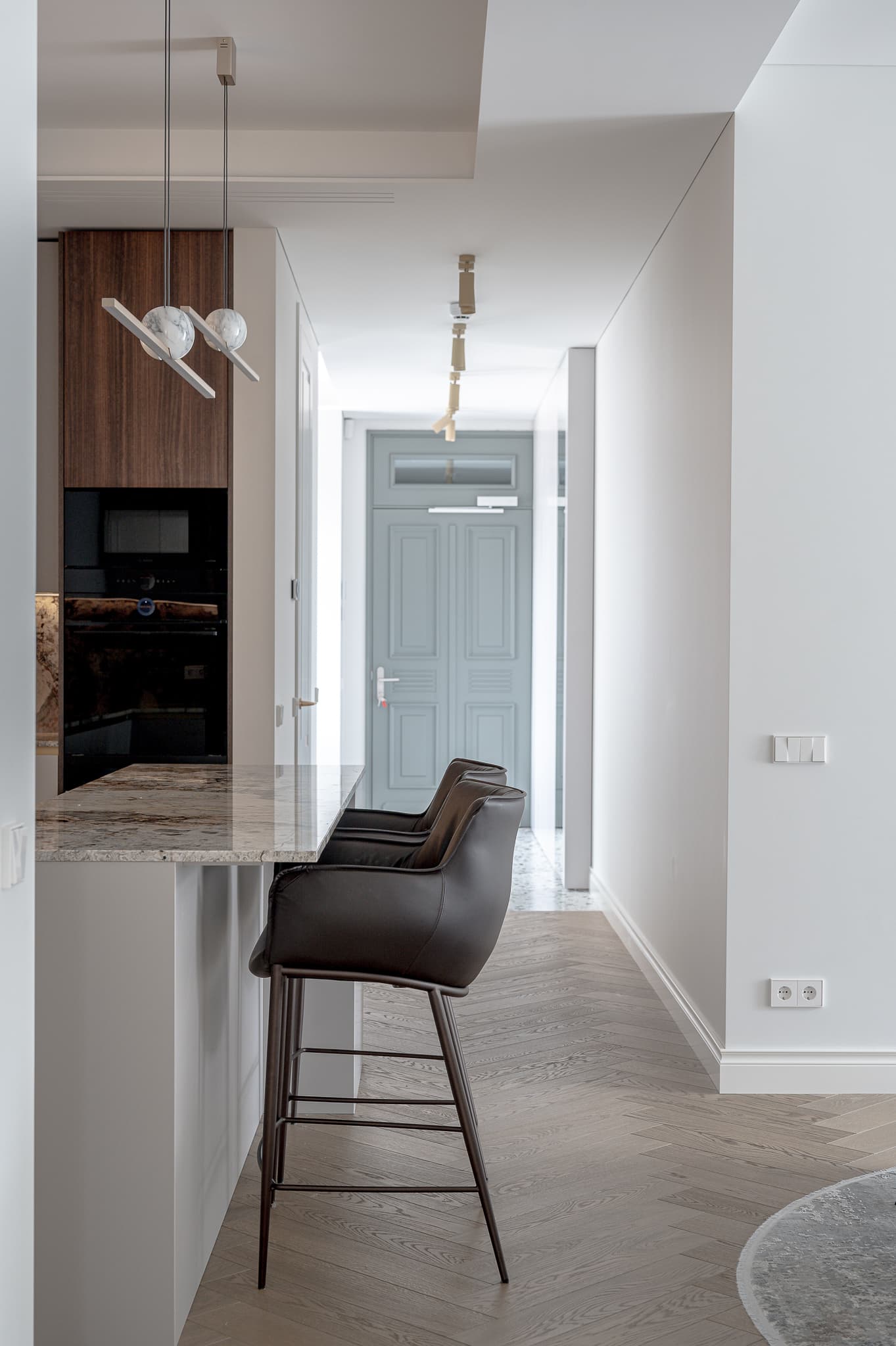 Pirklių klubo butas 6