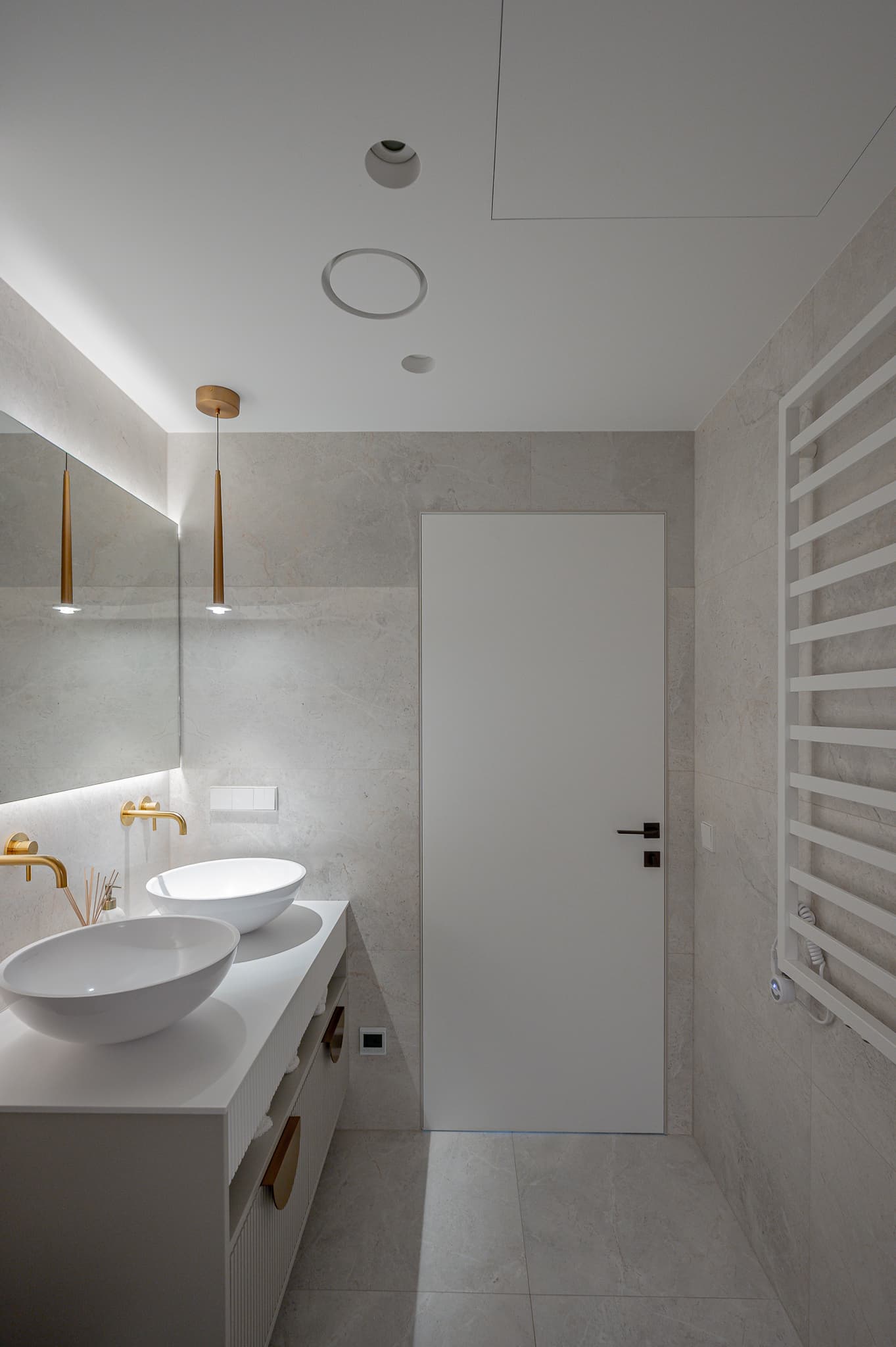 Poligrafijos butas 36